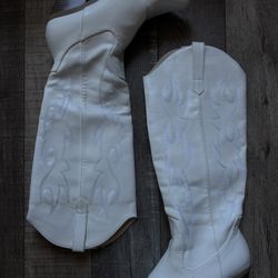 White Cow Girl Boots