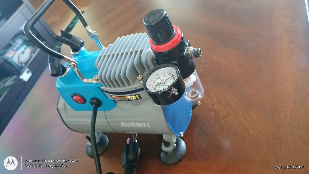 Avanti Air Brush Air Compressor