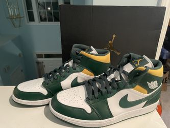 Jordan 1 Mid Sonics