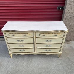 Vintage Cream & Gold 6 Drawer Dresser
