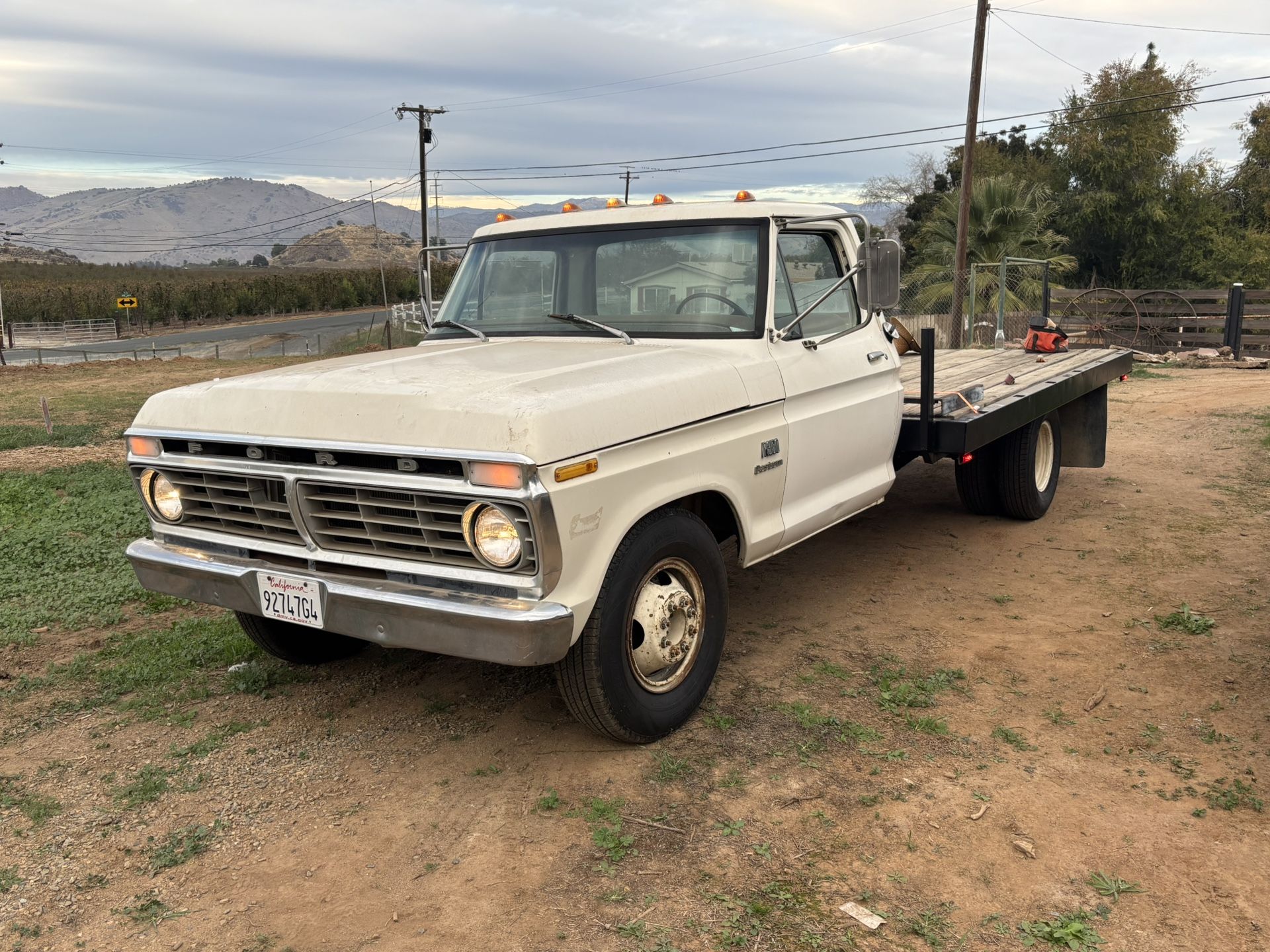 1974 F350 Dually Flatbed 2WD