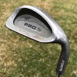 Acumark Golf Clubs