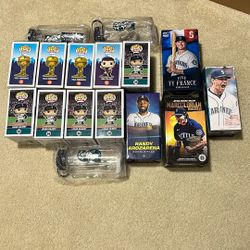 Mariners Funkos Bobble Heads Water Bottles