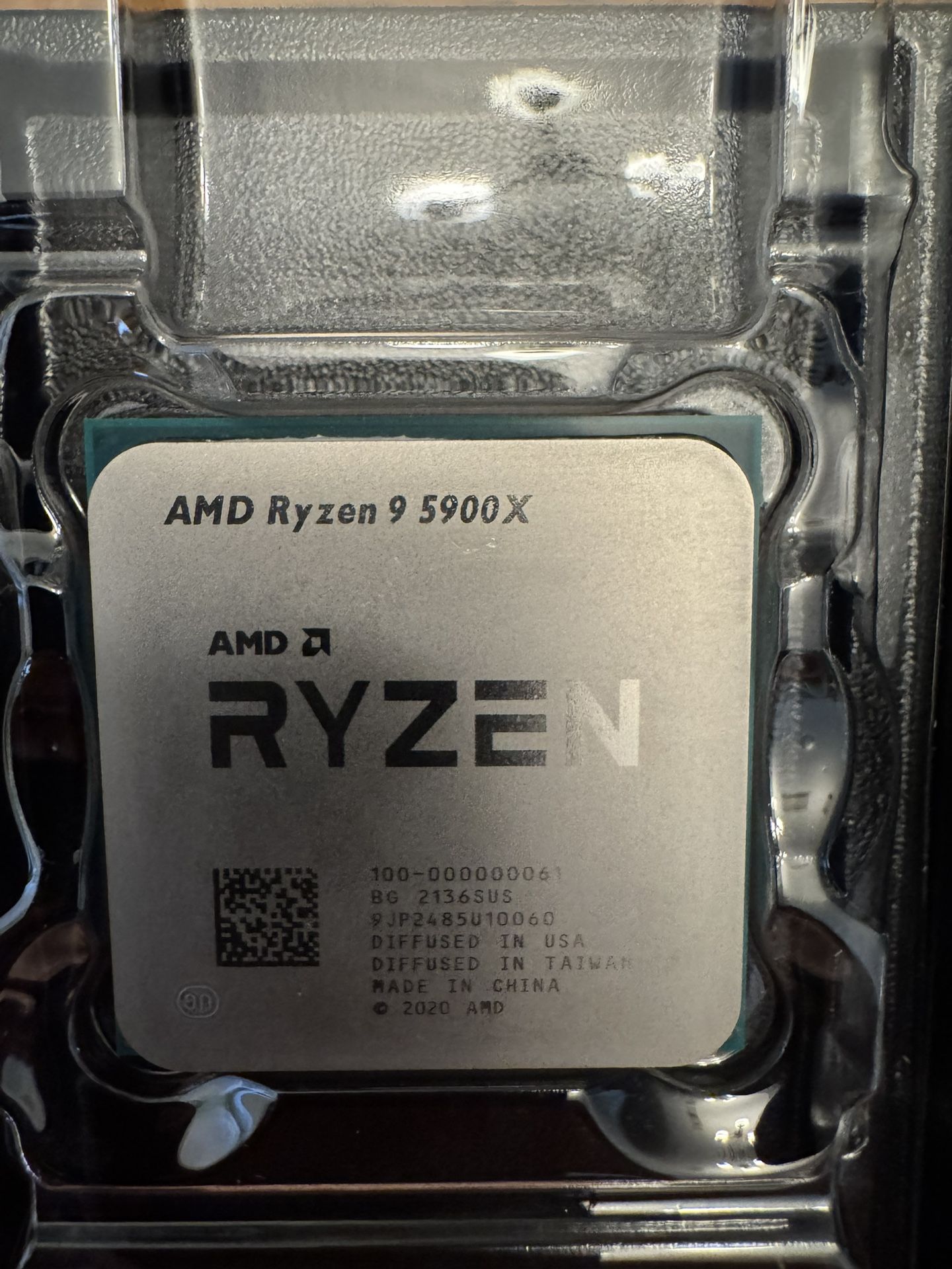 AMD Ryzen 9 5900X Desktop Processor (4.8GHz, 12 Cores, Socket AM4)