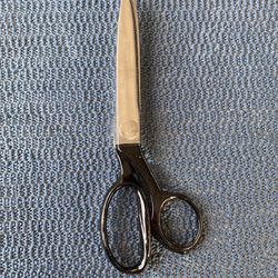 VINTAGE WISS PINKING SHEARS CB7