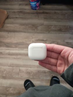 Airpods 4