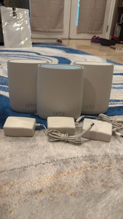 NETGEAR Orbi Router RBR20 and 2 RBS20 Satellites - Factory Reset