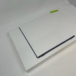 Apple MacBook Air M2 2022 New Laptop -  PAYMENTS AVAILABLE ONLY $25 DOWN - NO CREDIT NEEDED 