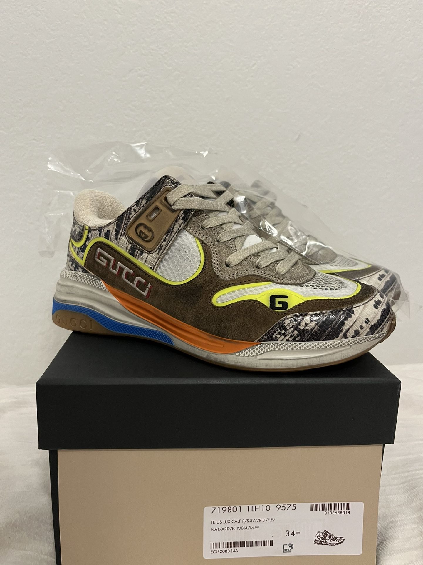 Women Gucci Ultra Space Size 5.5 Gucci 4.5
