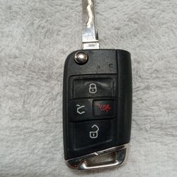 Volkswagen Remote Control 2020 Key Fob In Hialeah $30