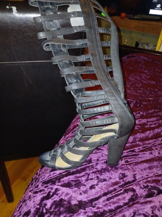 PARTY BOOTS