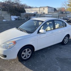 2010 Hyundai Accent