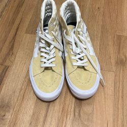 White/Yellow Checker High Top vans 