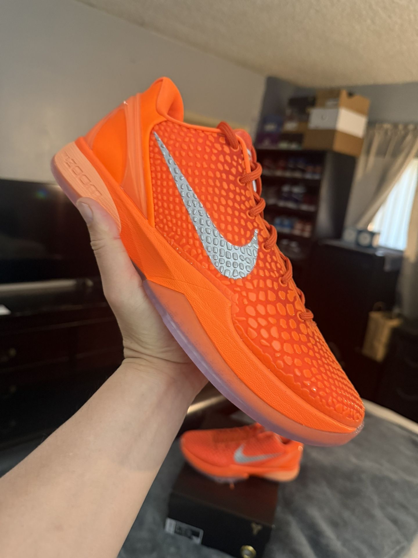 Kobe 6 Protro - Total Orange Size 12