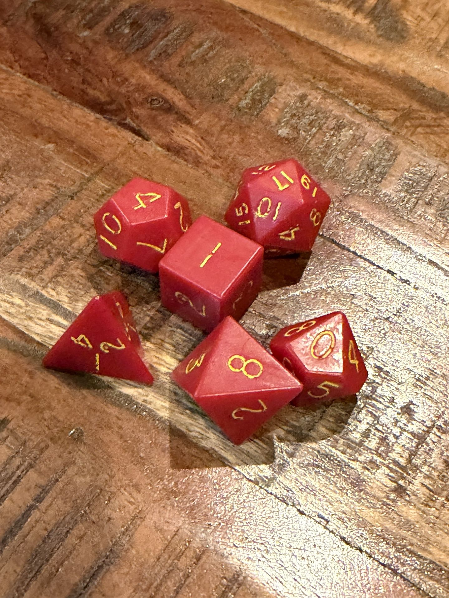 Vintage Mentzer red set w/ white rpg ad&d dice