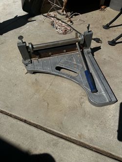 Tile Cutter Crain Model A