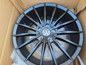 18"new VW GTI Rabbit golf and JETTA Wheels With New Tires