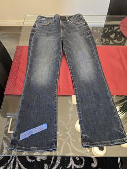 Express Blue Jeans - Used - Great Condition - Size 6/R