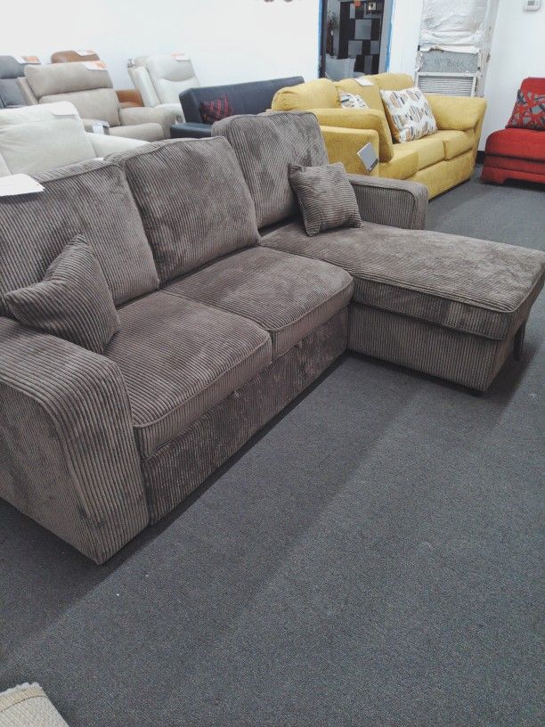 93"W L-Shape Sleeper Sectional with Chaise/Storage in Brown Fabric.