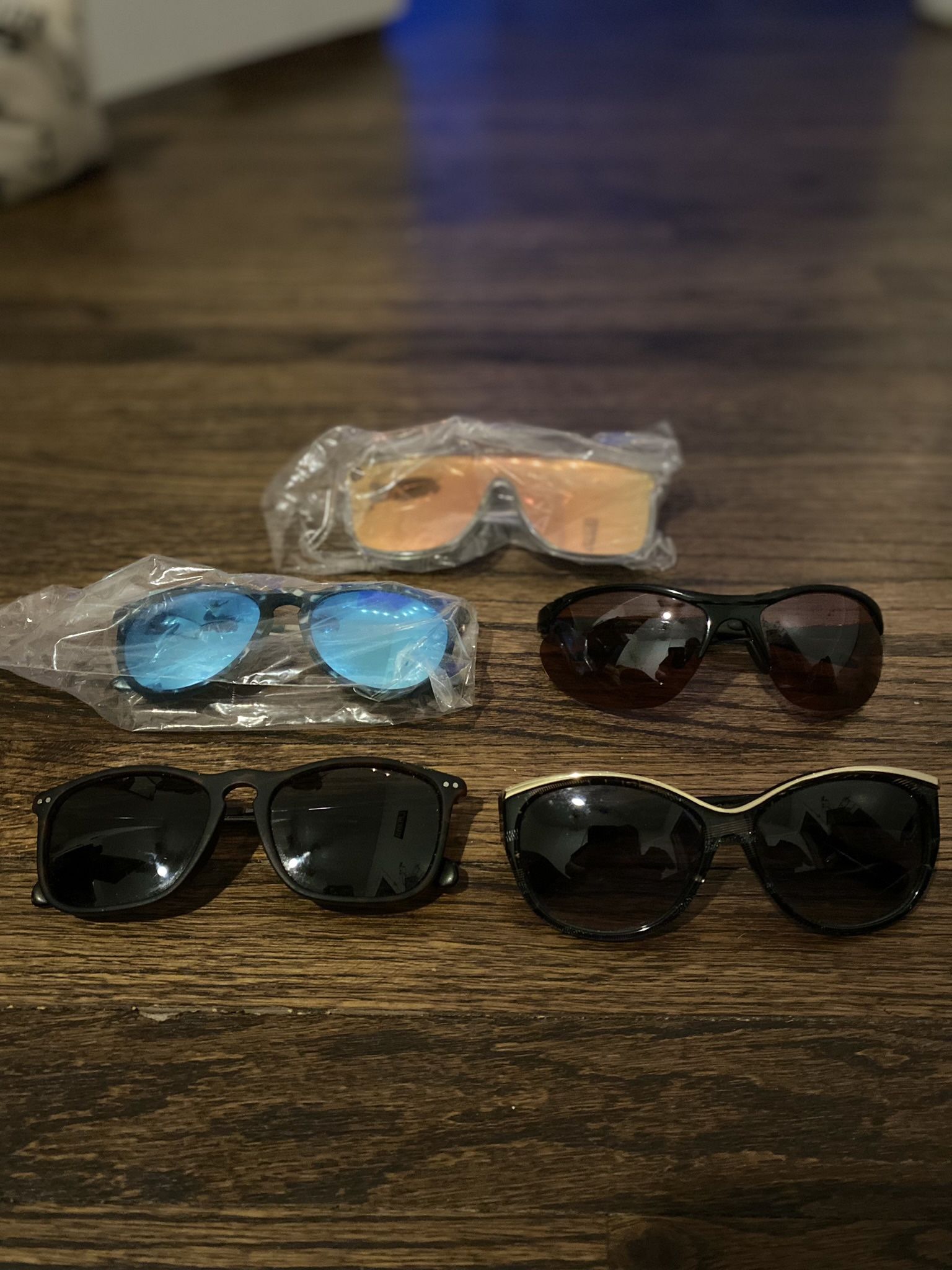 Sunglasses Women’s & Men’s