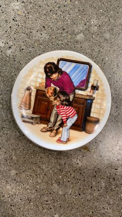 VINTAGE 1986 Special Memories “A New Tooth” Collectors Plate