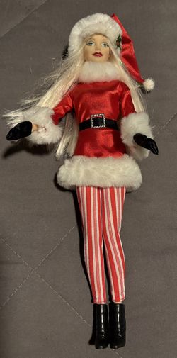 1999 Christmas Barbie