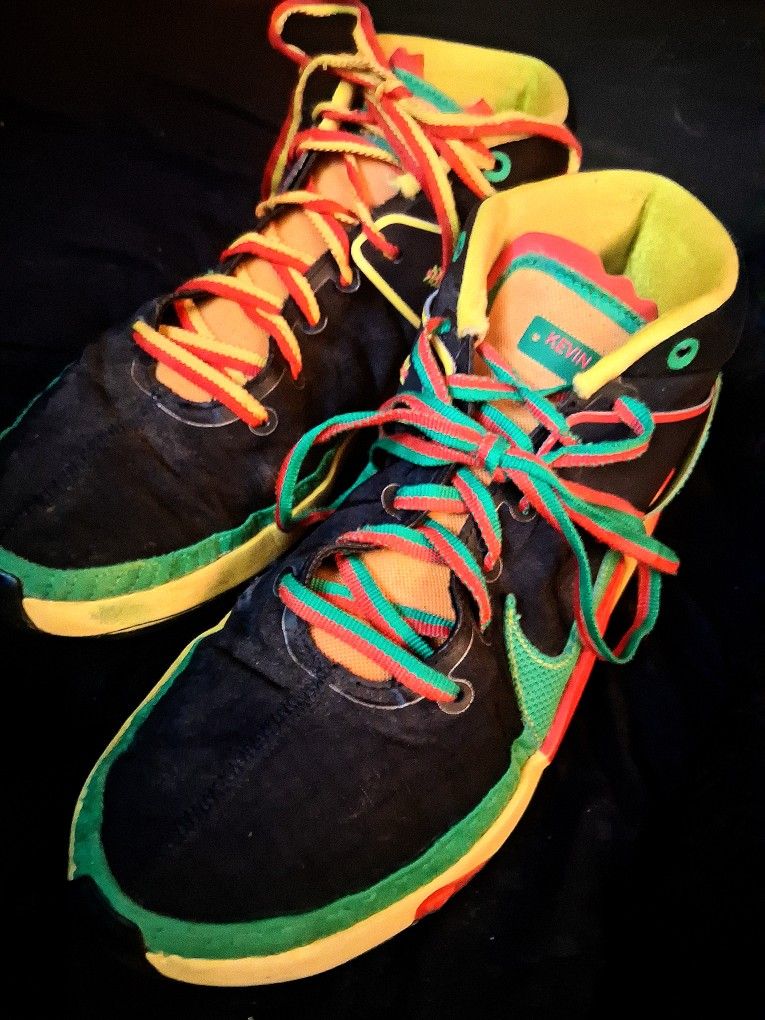 Autographed Kevin Durant Nikes