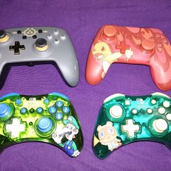 Nintendo Switch Controllers (Wired) 