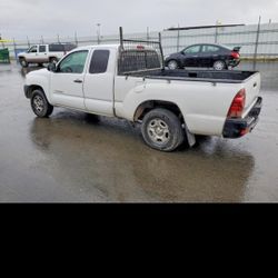 part's for Tacoma motor 2.7 xtra cab auto matic transmission 2x4 2015