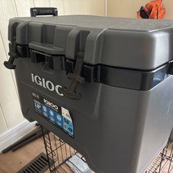 Igloo Overland 52qt Cooler