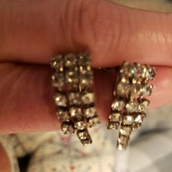 Vintage Silver Tone Rhinestone Earrings 