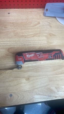 Milwaukee M12 Cordless Multi-Tool (Tool Only)