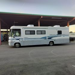 2003 Winnebago Brave