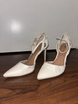 Christian Siriano White Pointed-Toe Heels