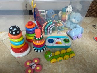 MASSIVE bundle of infant & toddler toys