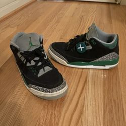 Jordan 3s Pine Green