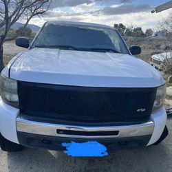 Part Out 2011 Silverado 