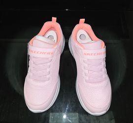 Girl's Skechers Shoes