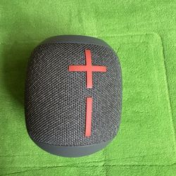 Ultimate Ears Wonderboom 2 Portable Bluetooth Speaker Gray 