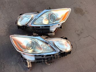 2006-2012 Lexus GS350 complete Xenon Hid headlights with lights bulbs and accessories OEM.