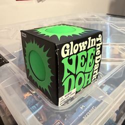 Nee Doh Needoh Glow-In-The-Dark Stress Fidget Squeeze sensory Toy TikTok Green