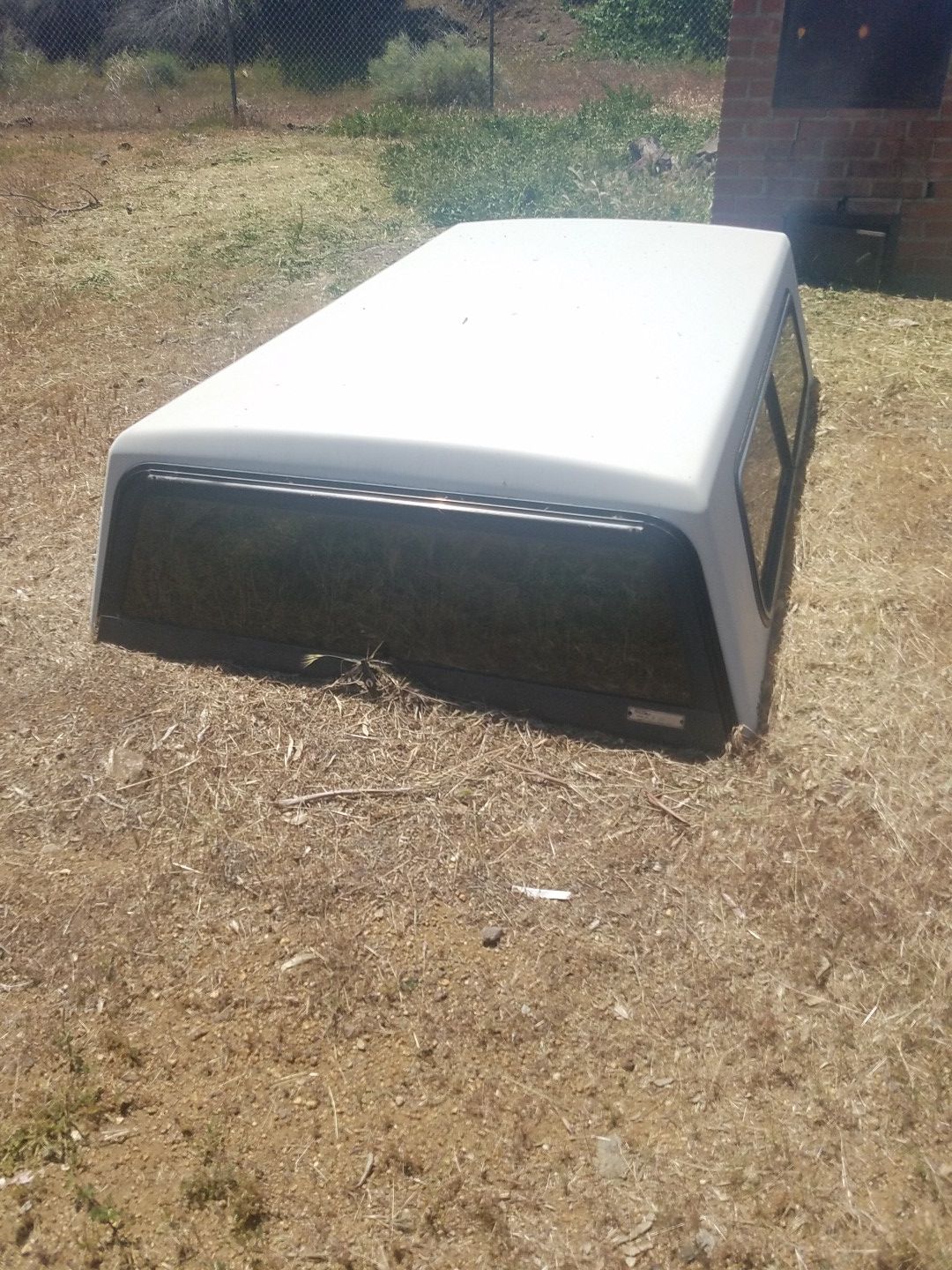 Snugtop camper shell 56x80x20 read the description for Sale in Palmdale