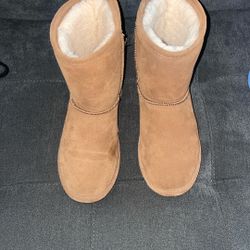 Like New Boots Size 4w