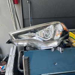 2019 4Runner Headlight 