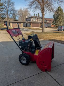 MTD Yard Machines 2-Stage Snow Blower