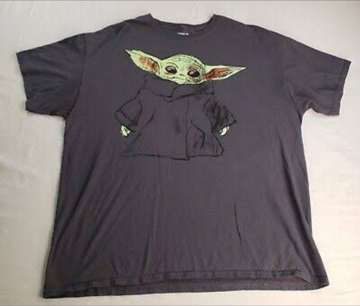 Baby Yoda  T Shirt Medium