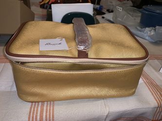 Gold large cosmetics bag