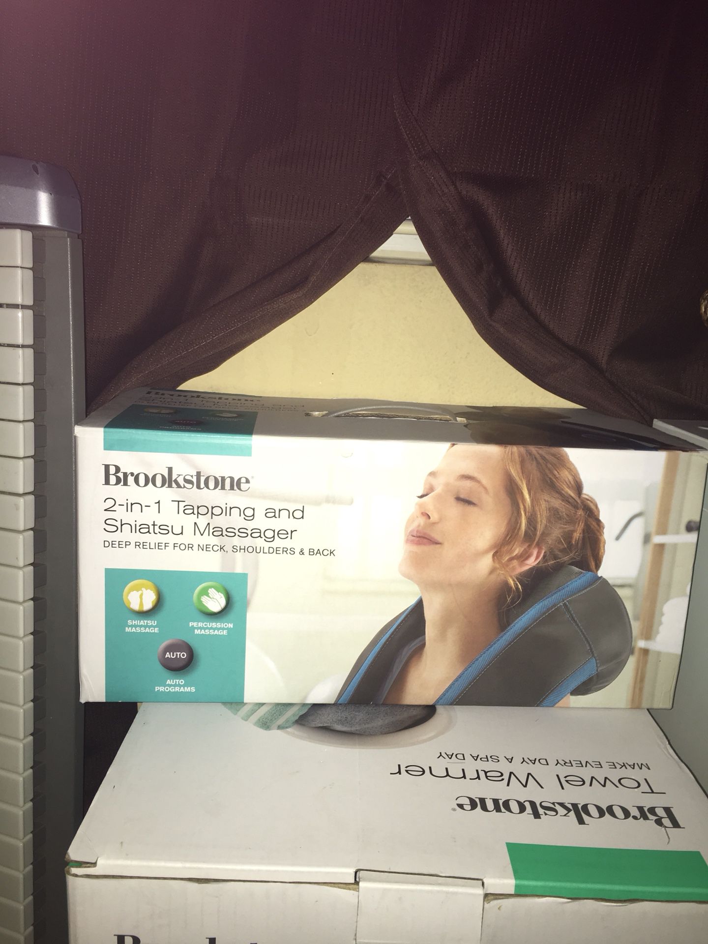 Brookstone 2-in-1Tapping & Shiatsu Massager - health and beauty