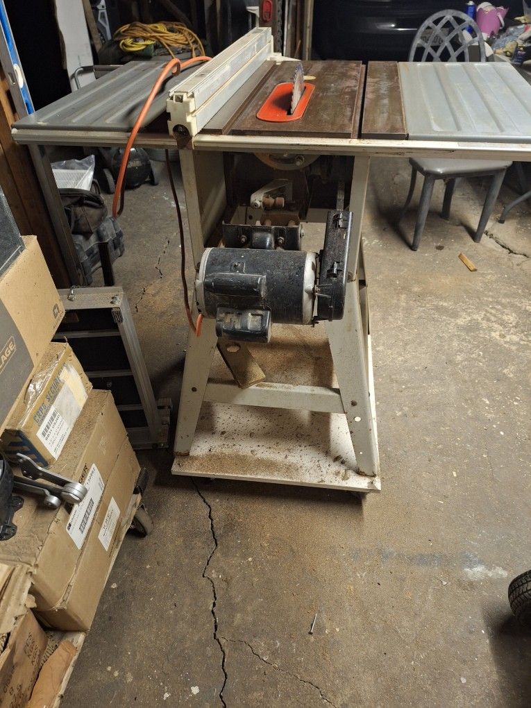 Ridgid Table Saw
