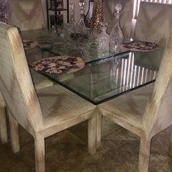 Dining room set
